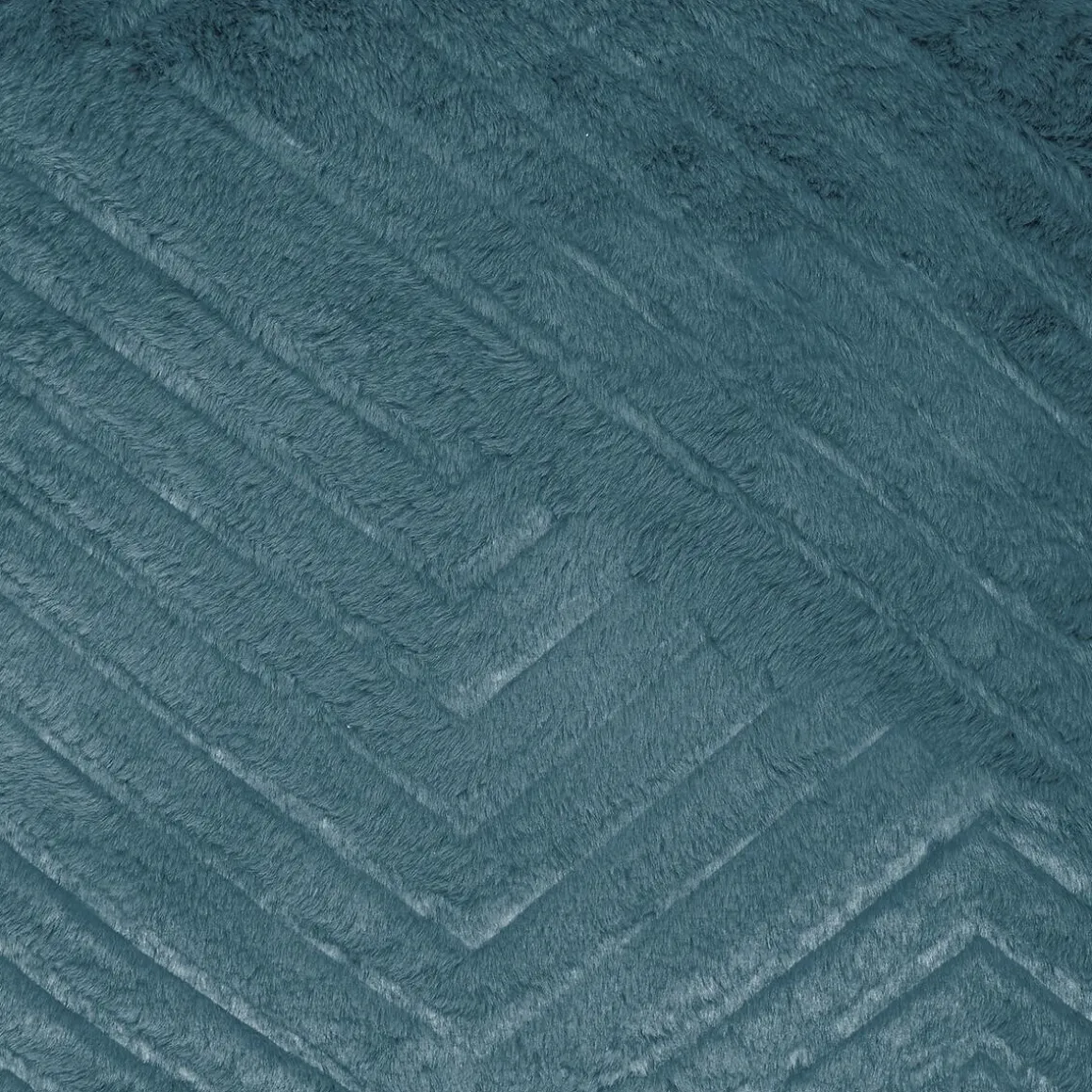 Coussin effet fourrure