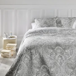 Dessus de lit, 2 taies 