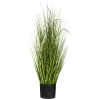 Herbe artificielle en pot