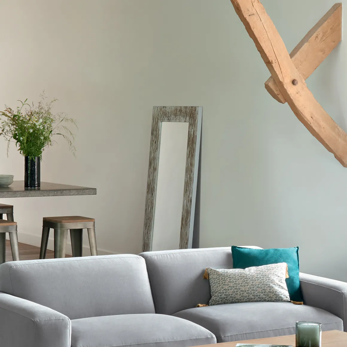 Miroir en bois à relief "Leo"