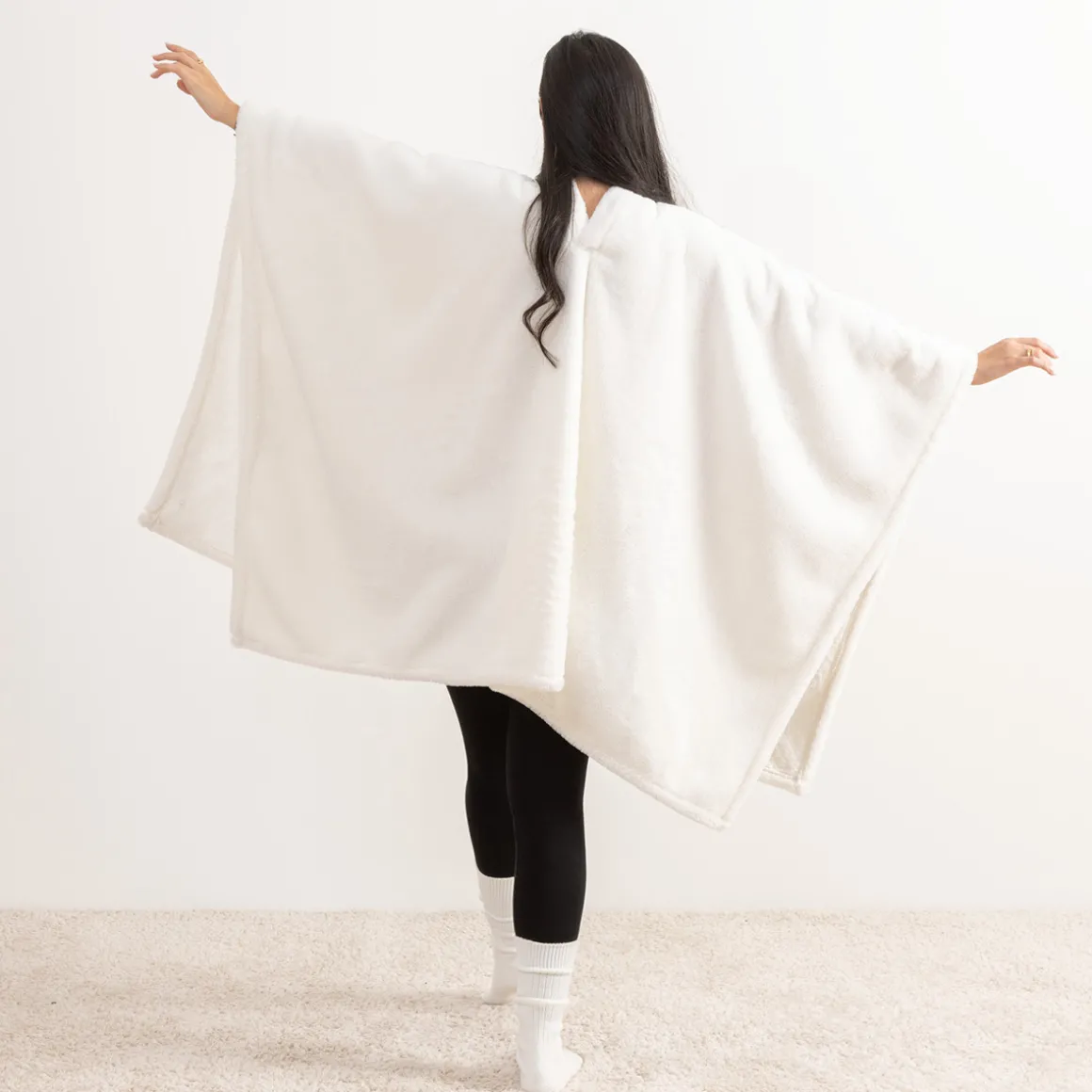 Plaid à manches fourrure "Aksel"