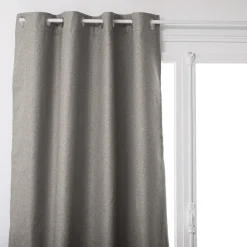 Rideau isolant occultant