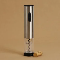 Tire-bouchon électrique et coupe capsule